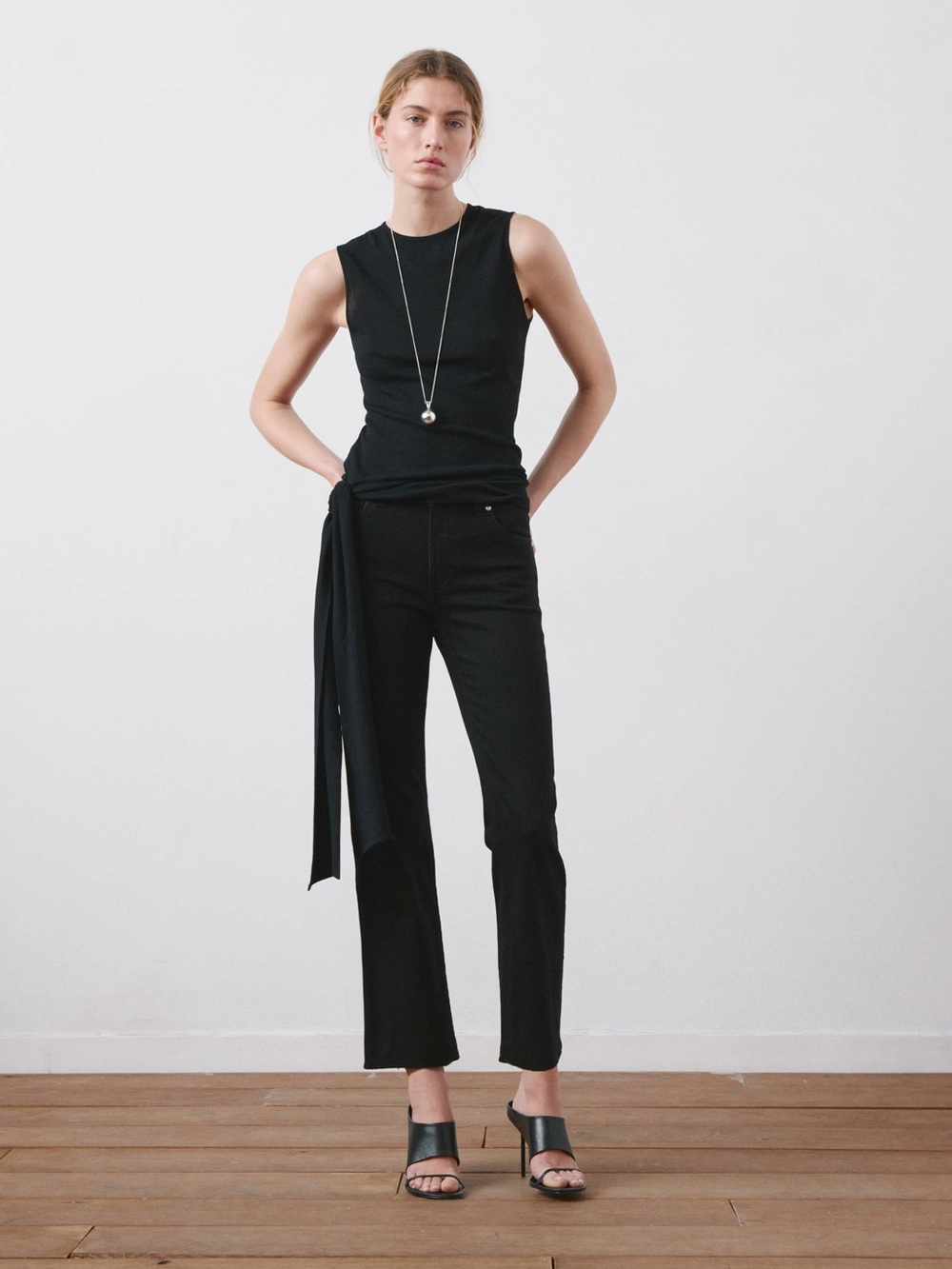 Mango SIENNA FLARED CROPPED JEANS